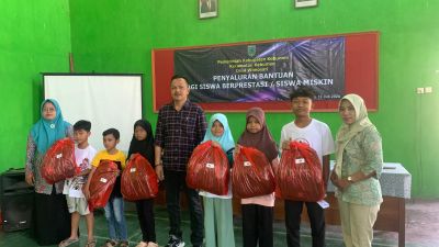 Bantuan Siswa Berprestasi dan Siswa Kurang mampu