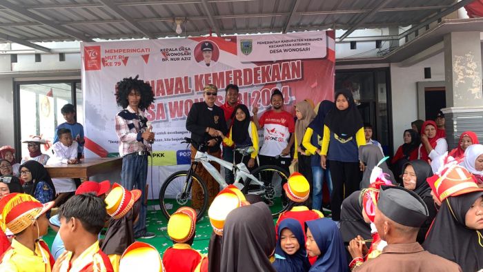 Kemeriahan Karnaval Kemerdekaan HUT RI ke-79 di Desa Wonosari 01